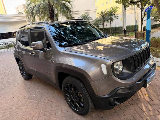 JEEP RENEGADE 1.8 16V FLEX SPORT 4P AUTOMÁTICO JEEP RENEGADE 1.8 16V FLEX SPORT 4P AUTOMÁTICO